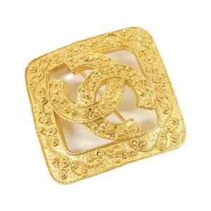 CHANEL Gold Brooch